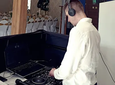 Waldemar Wiśniewski & Anna Wiśniewska ( Dj / Wodzirej Słupsk )